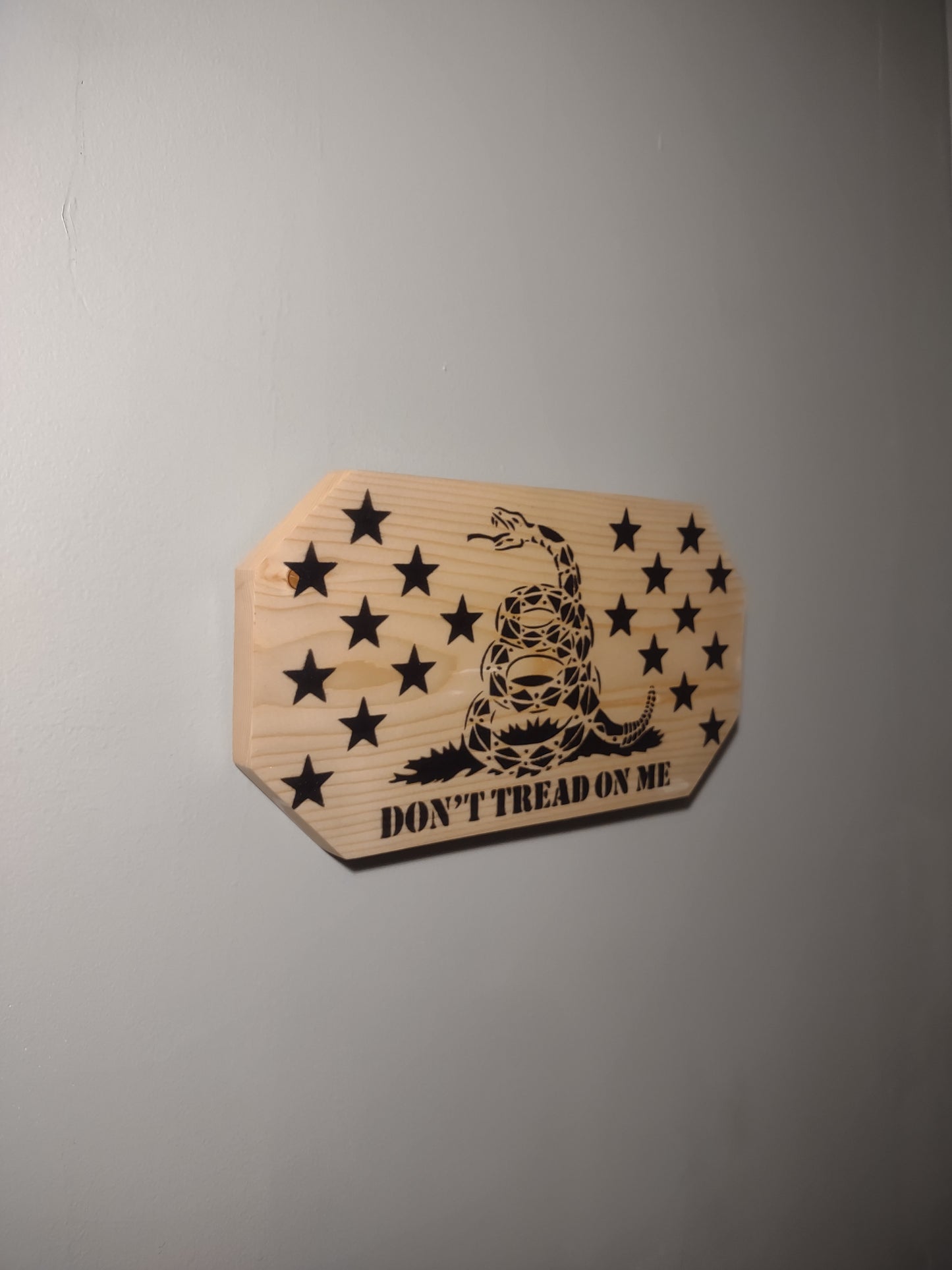 Don't Tread On Me Patriotic Wall Decor Plaque