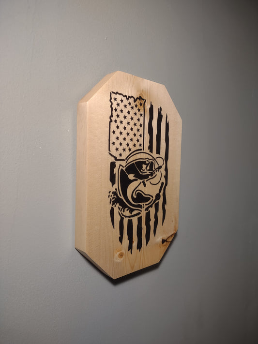 Patriotic Wall Decor Plaque, Fish